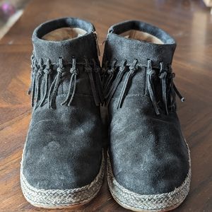 Ugg Shenandoah suede Fringe bootie